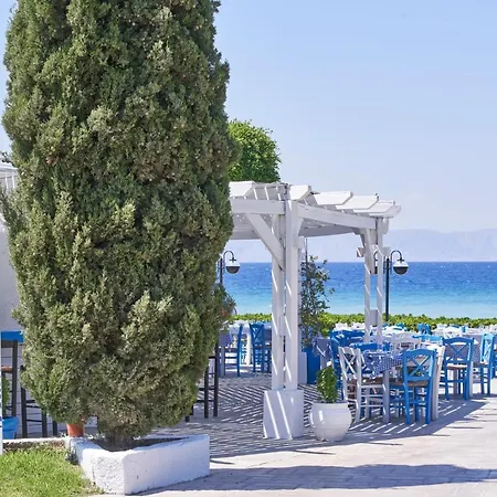 Отель Blue Bay
