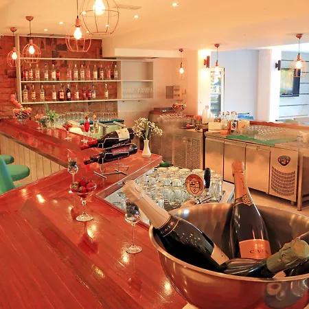 Blue Bay Hotel Ialysos (Rhodes)