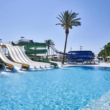 מלון Blue Bay יאליסוס